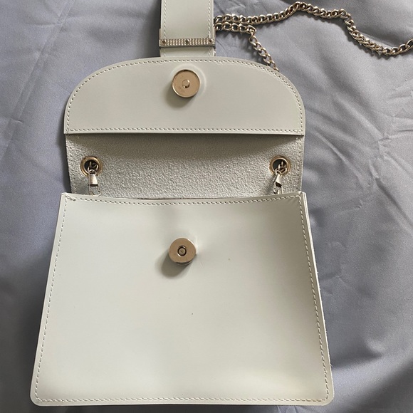 Miniso Japan Pastel Blue Mini Purse Bag with Silver Hardware and Magnetic Clasp - Picture 4 of 7